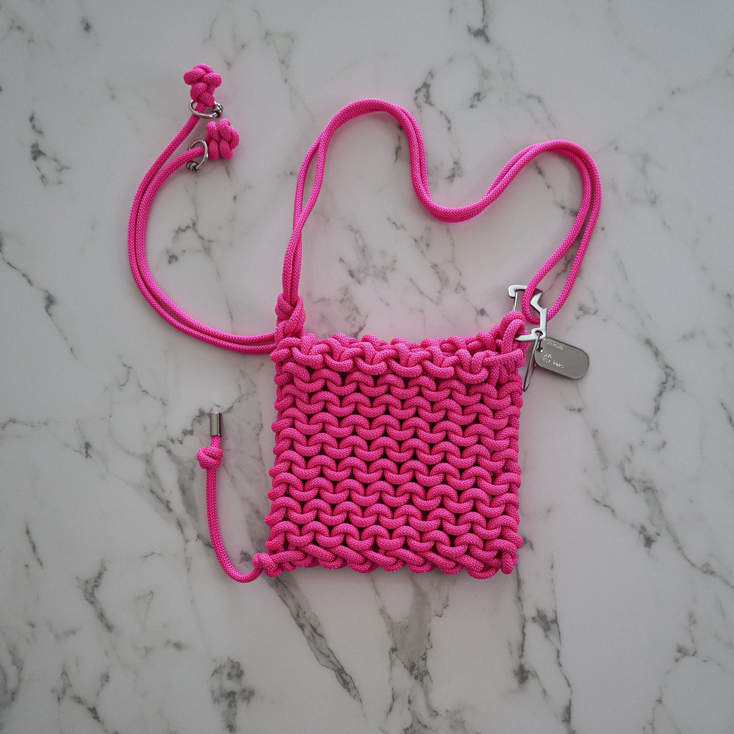 SLING BAG HOT PINK