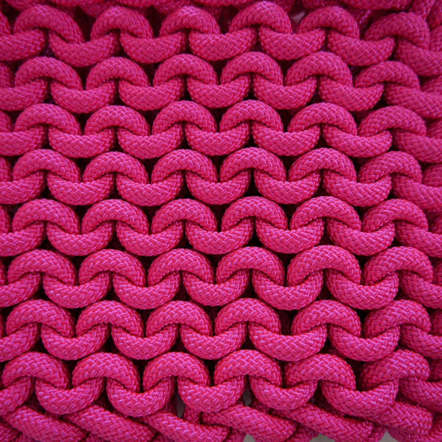 SLING BAG HOT PINK
