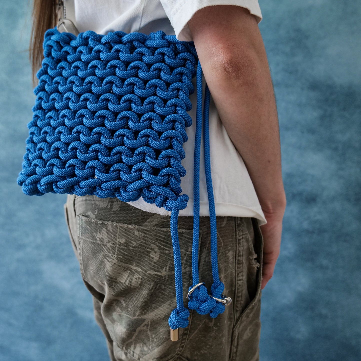 SLING BAG BLUE